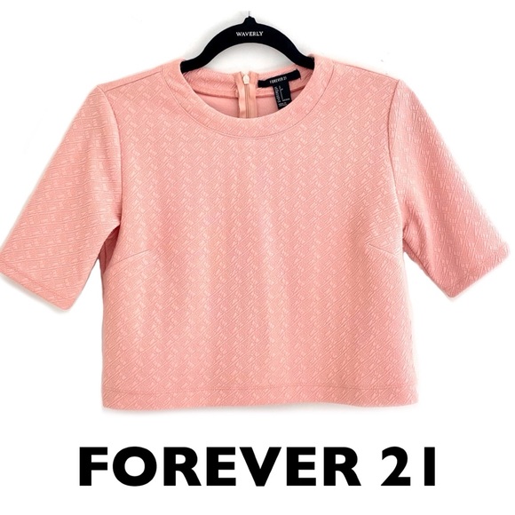 Forever 21 Tops - Forever 21 Short Sleeve Crop Top Small